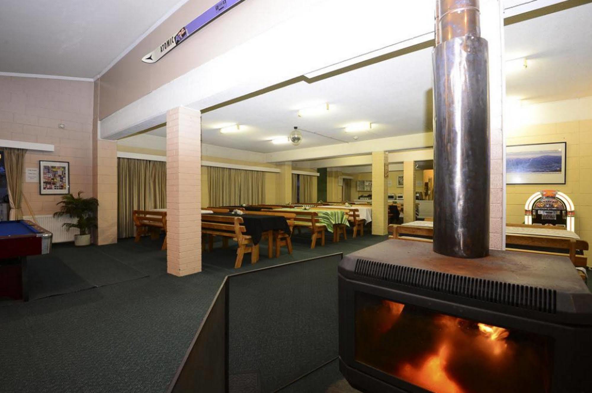 Alpine Resort Motel Джиндабайн Экстерьер фото